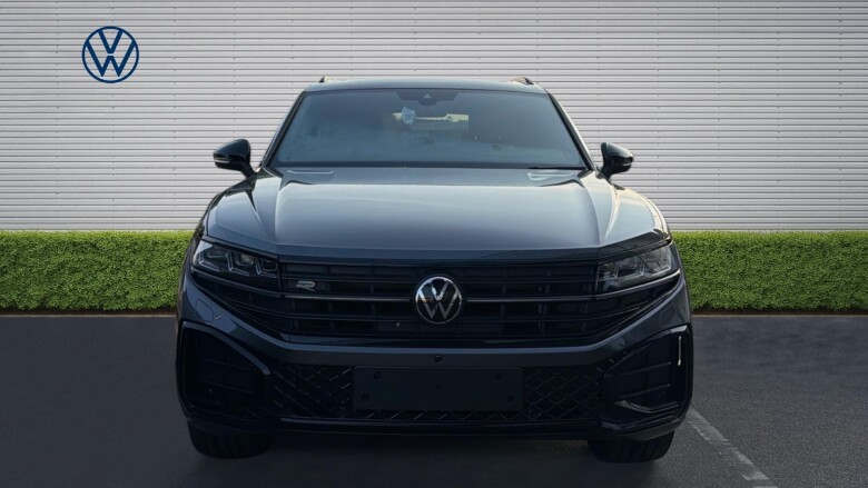 Volkswagen Touareg 3.0 V6 TDI 4Motion 286 Black Edition 5dr Tip Auto Diesel Estate